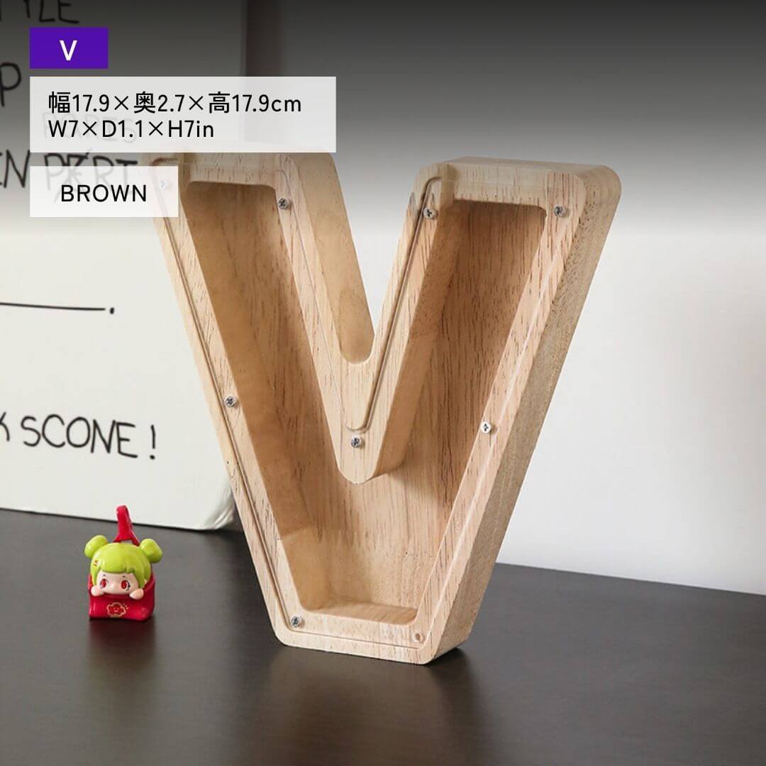 Vitrine en bois Alphabet