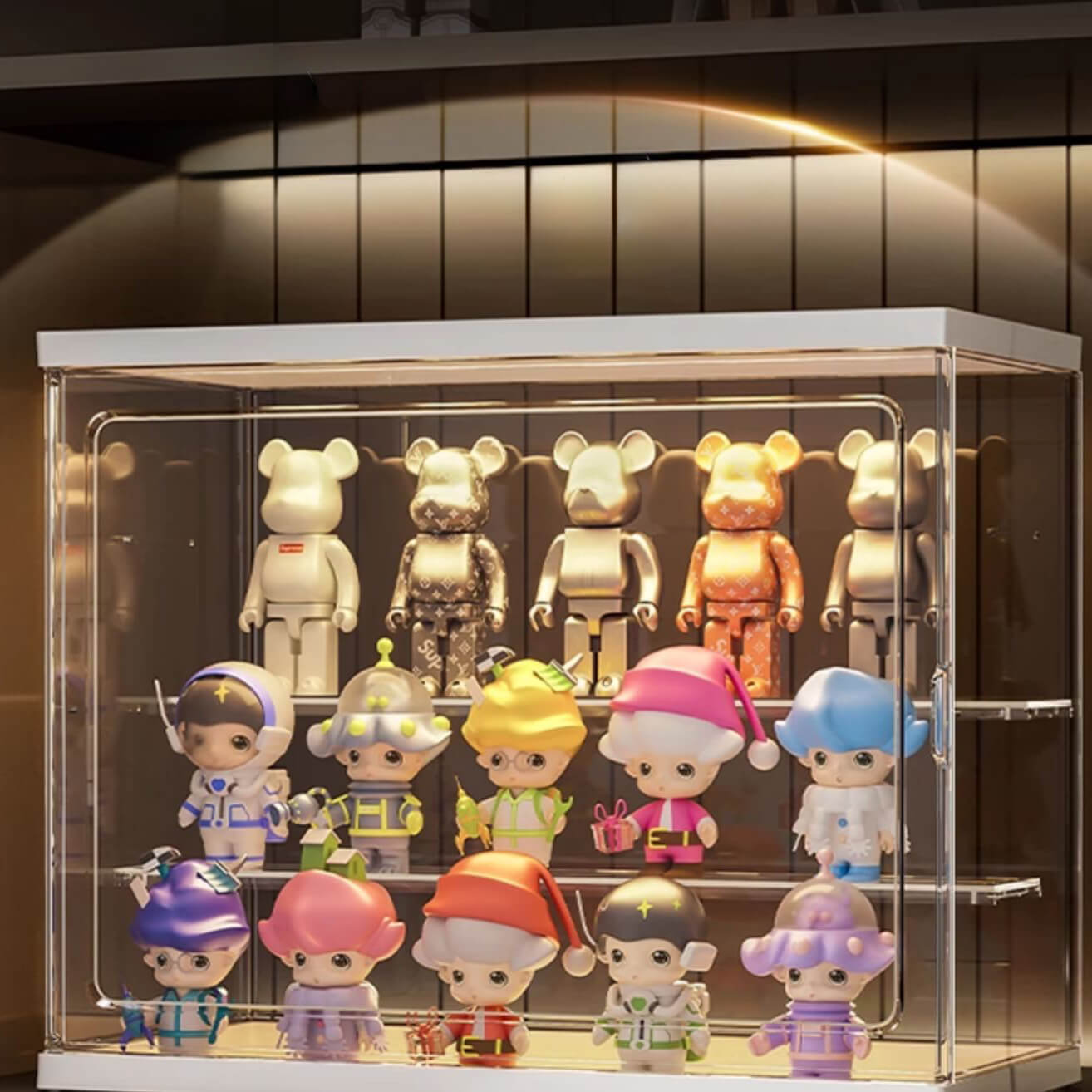 Vitrine avec séparateurs et portes