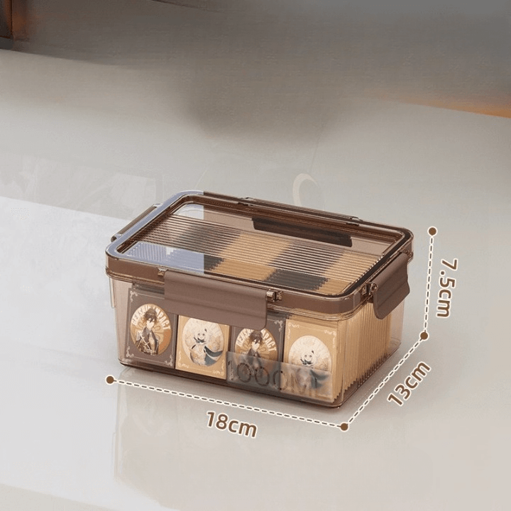 Boîte transparente avec couvercle